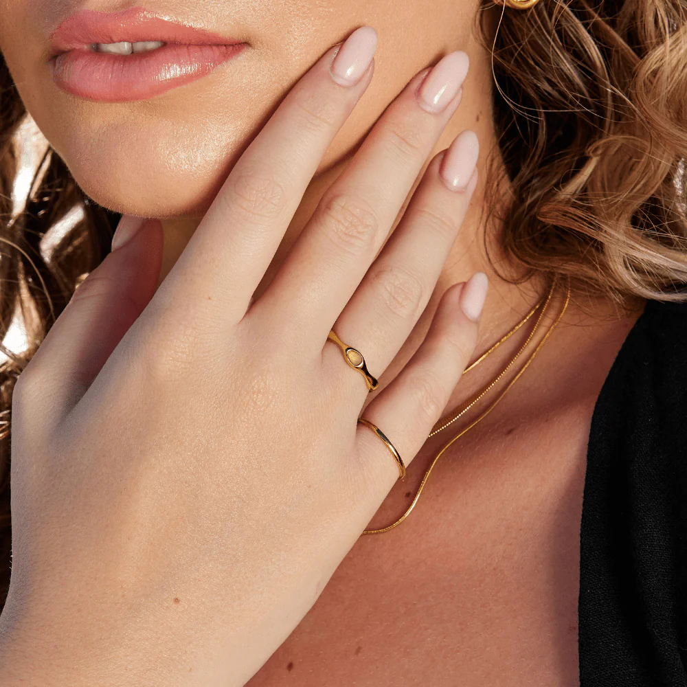 Amalfi Wave Gold Ring - Image 2