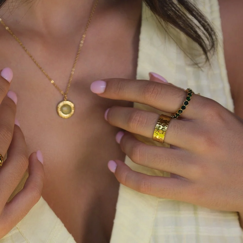 Amaya Hammered Gold Ring - Image 2