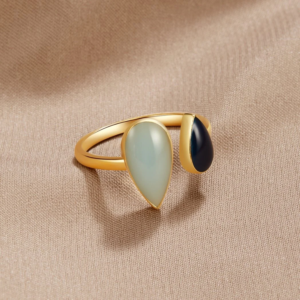 Aquamarine Teardrop Ring - Image 3