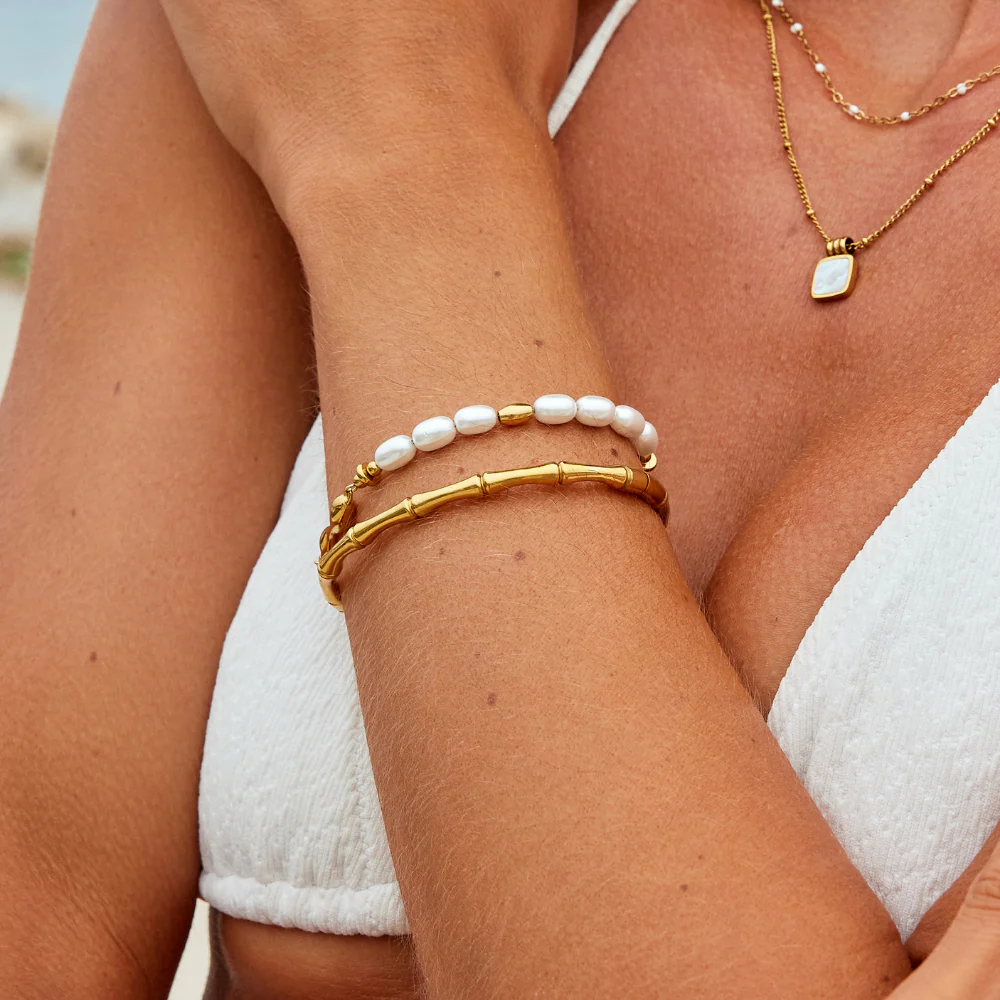 Ara Golden Bamboo Bangle - Image 3