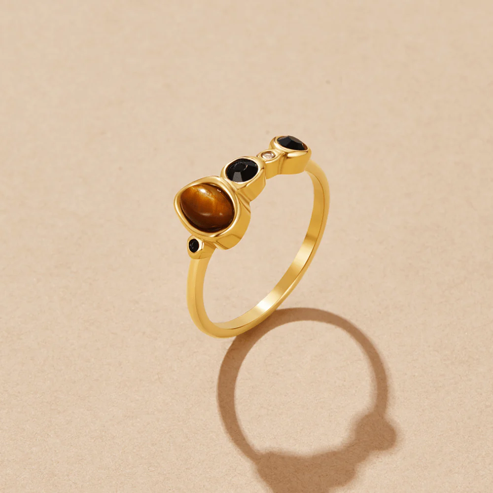 Aurora Vintage Crystal Ring - Image 3