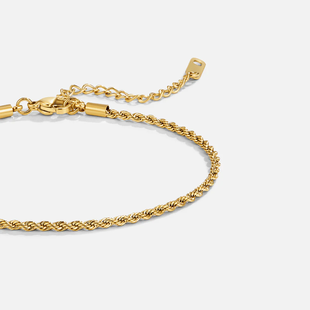 Calla Gold Twisted Chain Anklet - Image 4