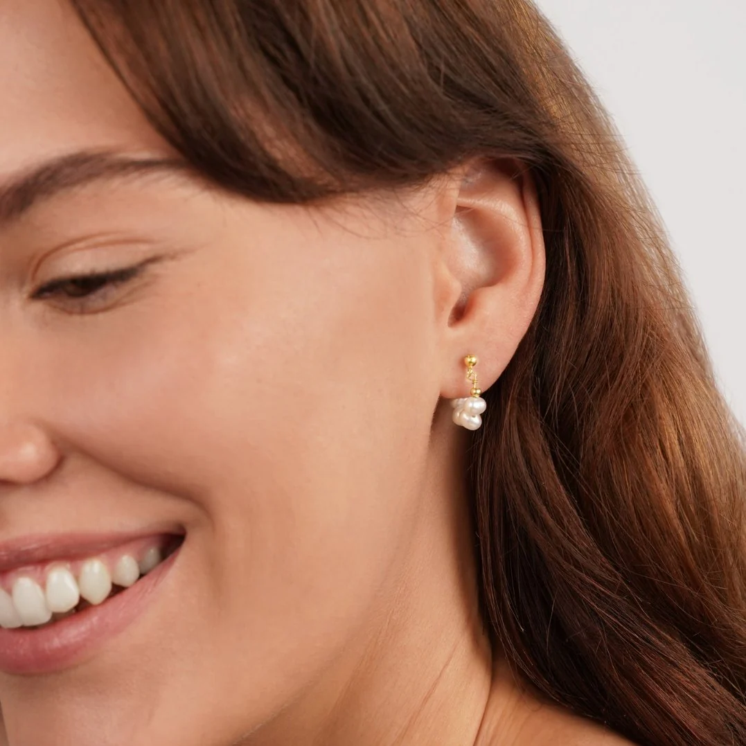 Celine Pearl Hoop Earrings - Image 4