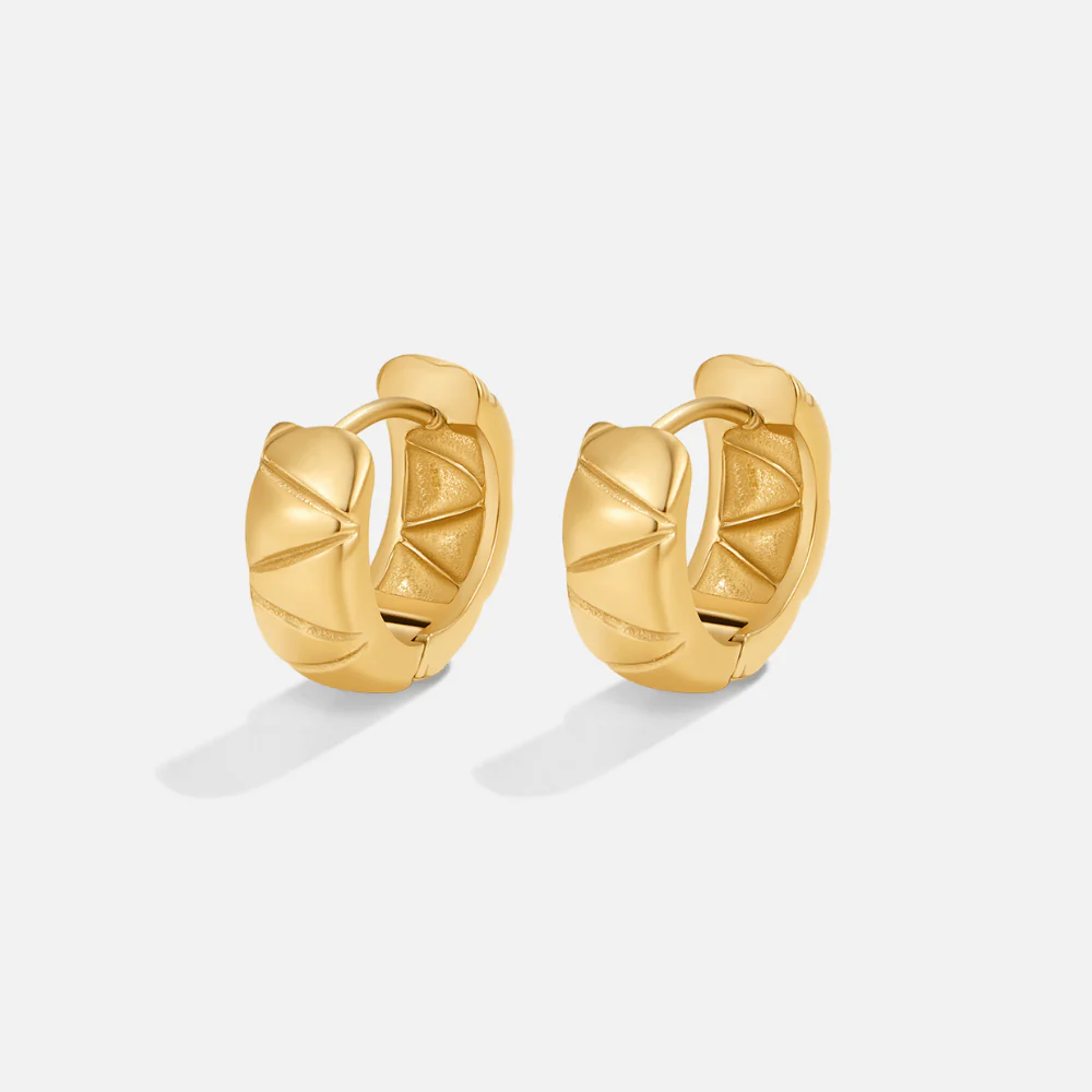 Allison Chunky Hoop Earrings - Image 3