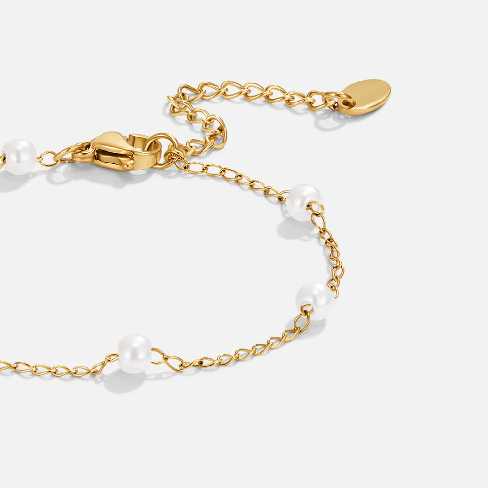 Nura Freshwater Pearl Bracelet