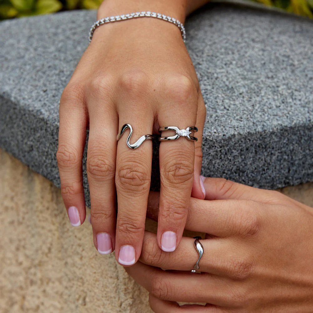Eliza Silver Link Chain Ring - Image 2