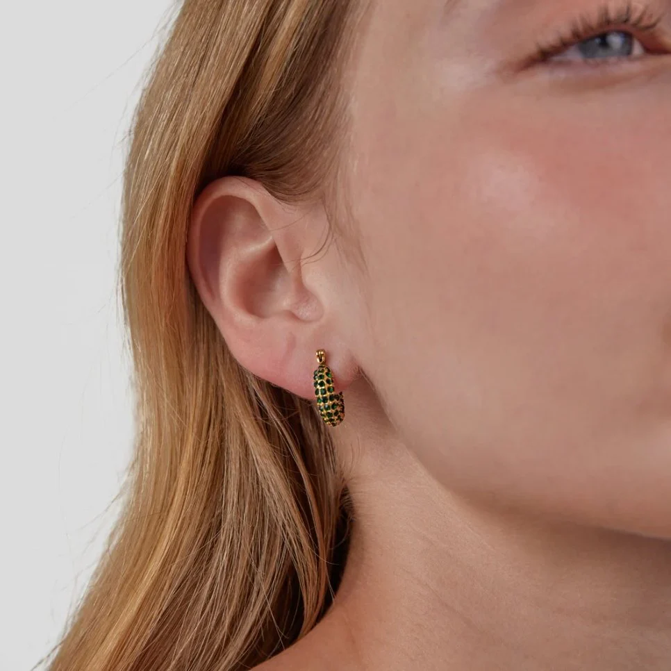 Emerald Beauty Hoop Earrings - Image 7