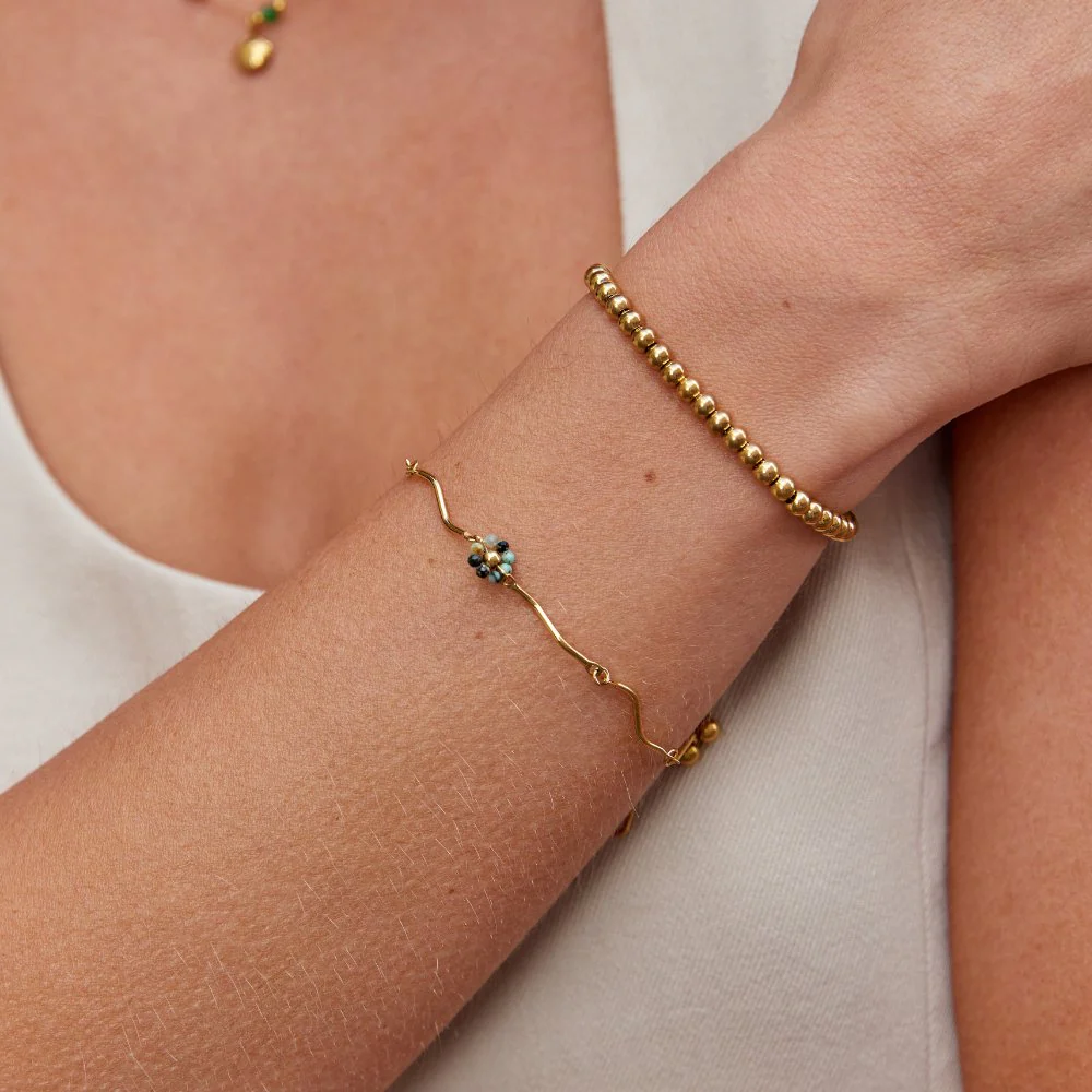 Forest Flower Stone Gold Bracelet - Image 2