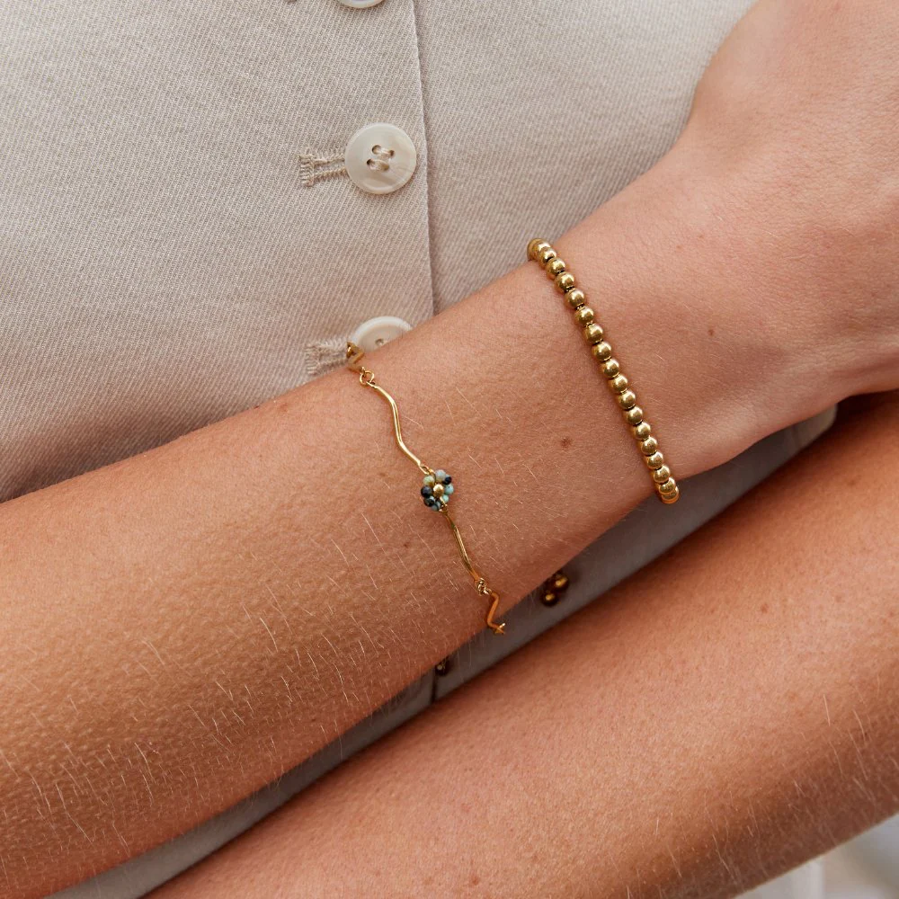 Forest Flower Stone Gold Bracelet - Image 5