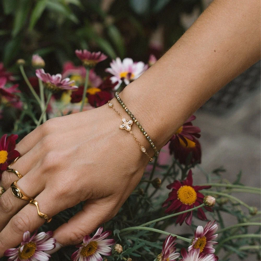 Four Leaf Clover Crystal Bracelet - Image 4