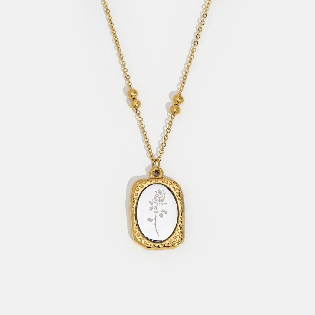 'Fragile Love' Rose Necklace - Image 2