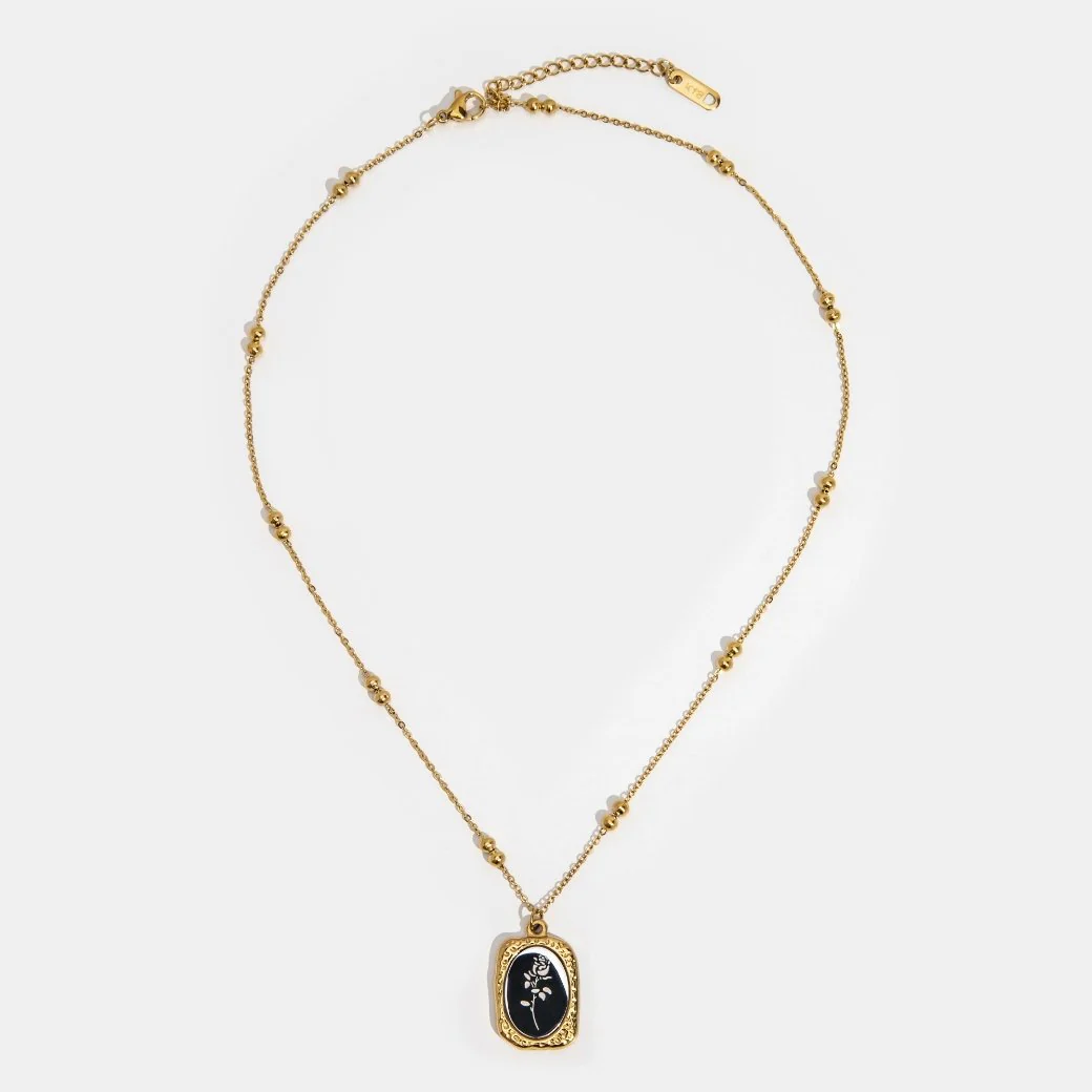 'Fragile Love' Rose Necklace - Image 4