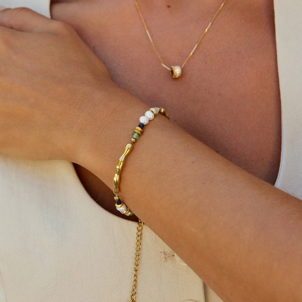 Freshwater Pearl & Malachite Beaded Bracelet - Image 2