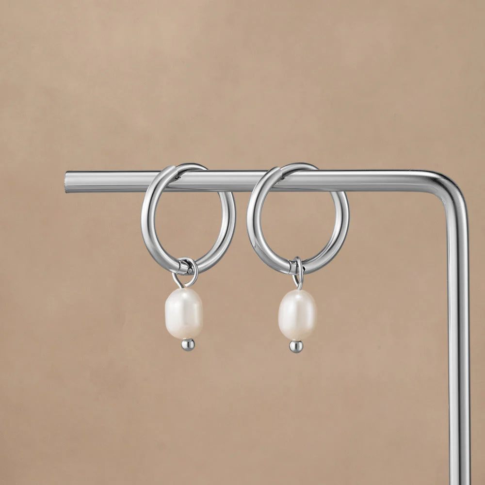 Freshwater Pearl Bella Silver Hoop Earrings - Image 3