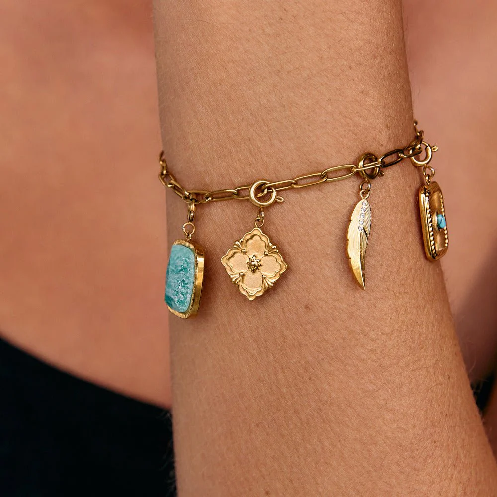 Golden Clover Leaf Charm - Image 2
