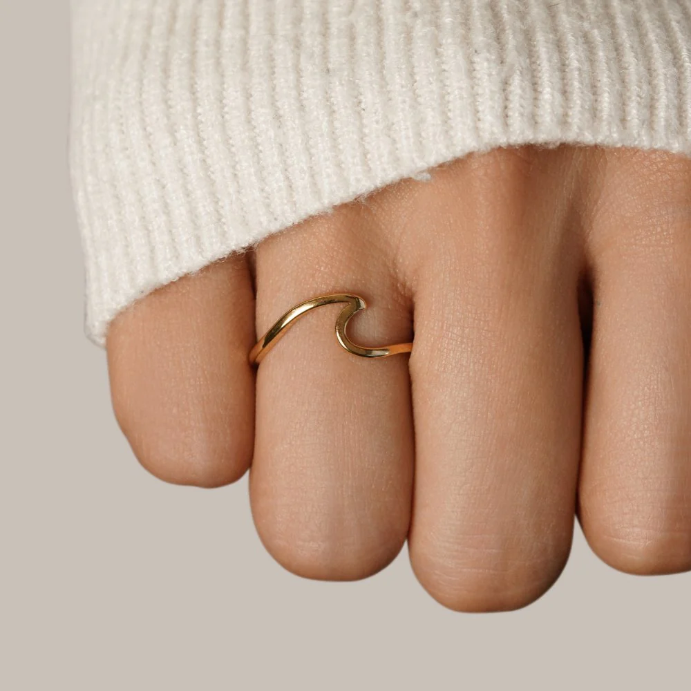 Imari Gold Wave Ring - Image 2