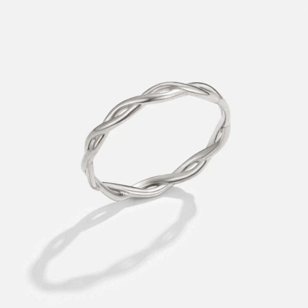 Infinity 18K Silver Twist Ring - Image 3