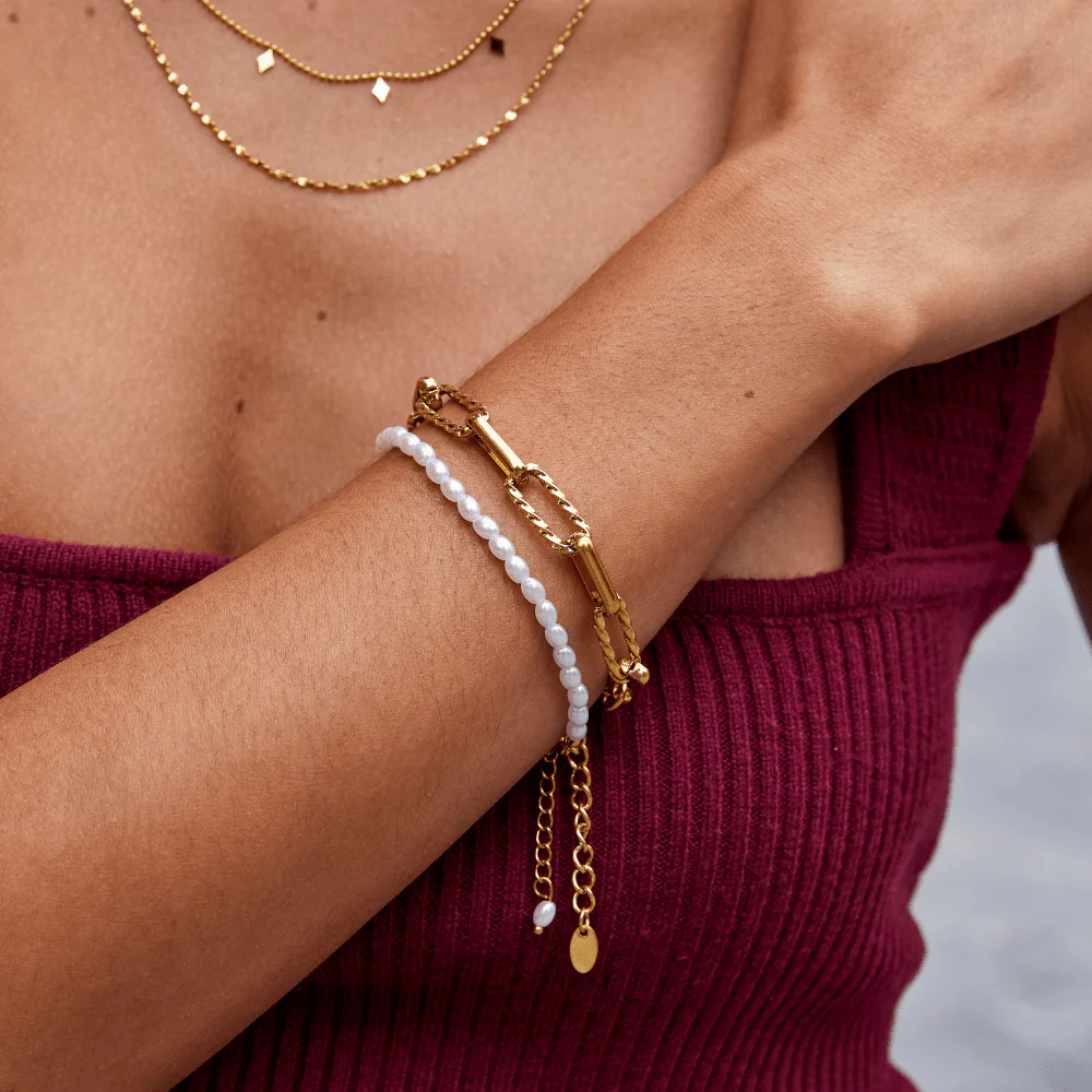 Jihan Chunky Chain Bracelet - Image 3
