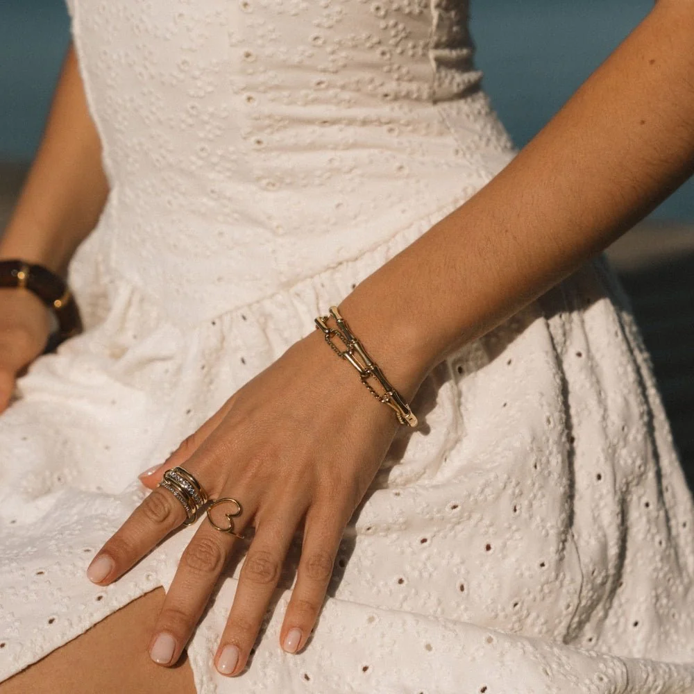 Jihan Chunky Chain Bracelet - Image 6
