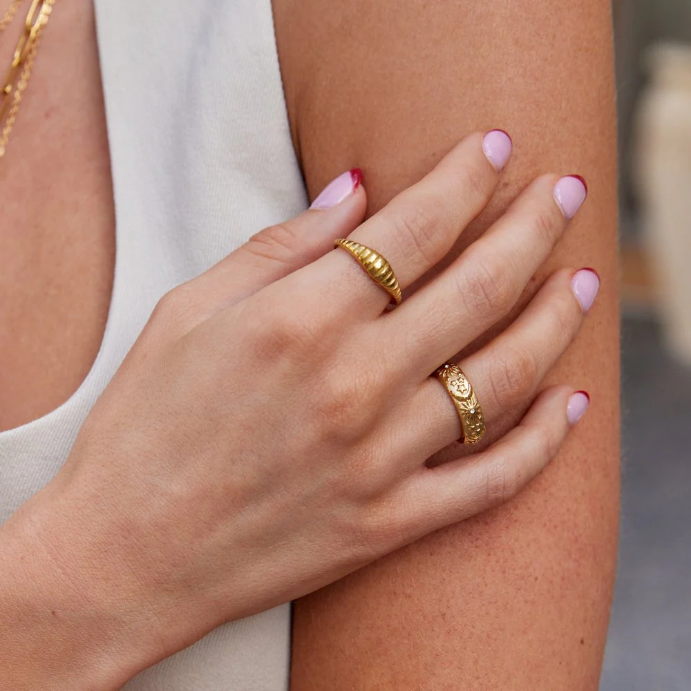 Kaila Mini Croissant Ring - Image 2