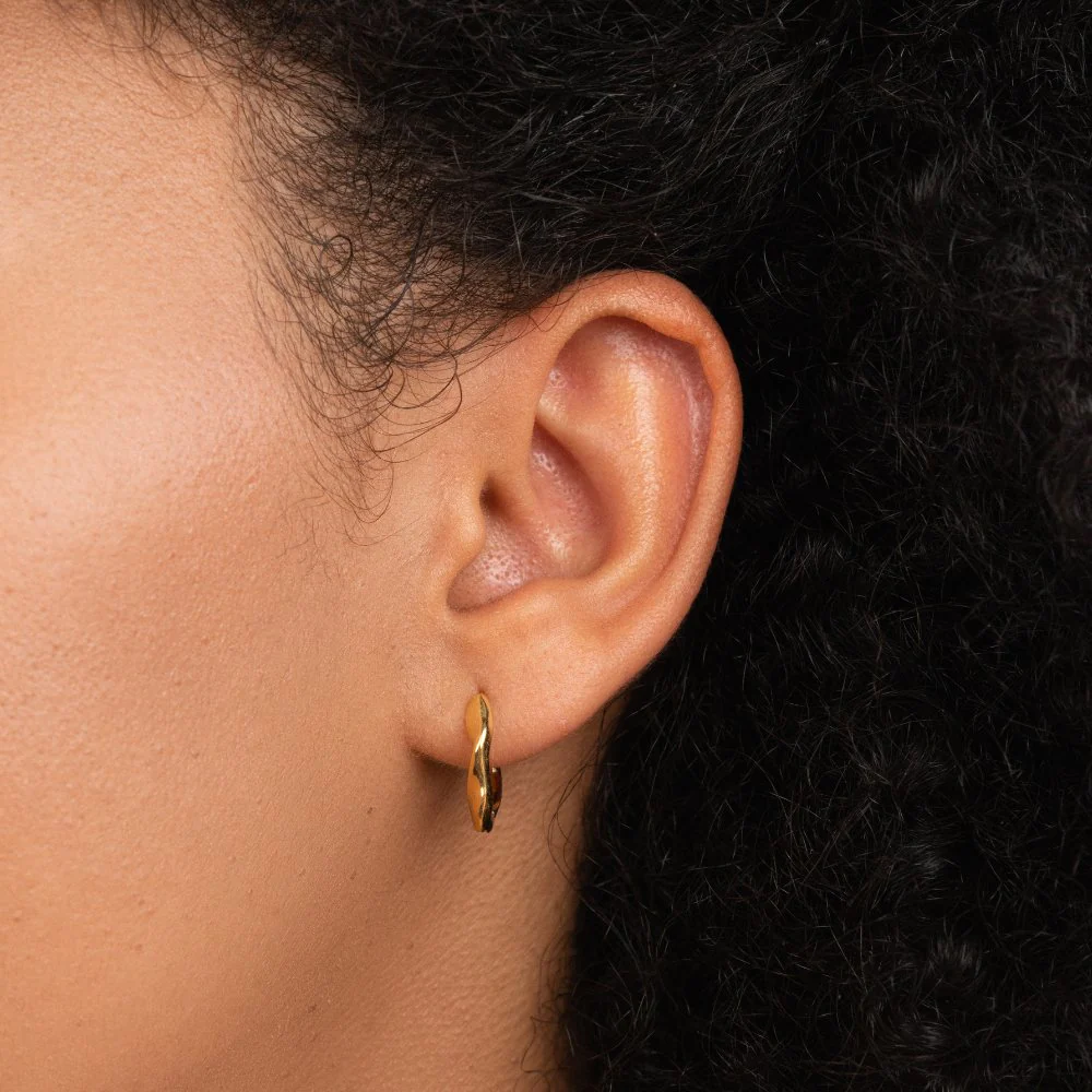 Lala Twisted Hoop Earrings - Image 2