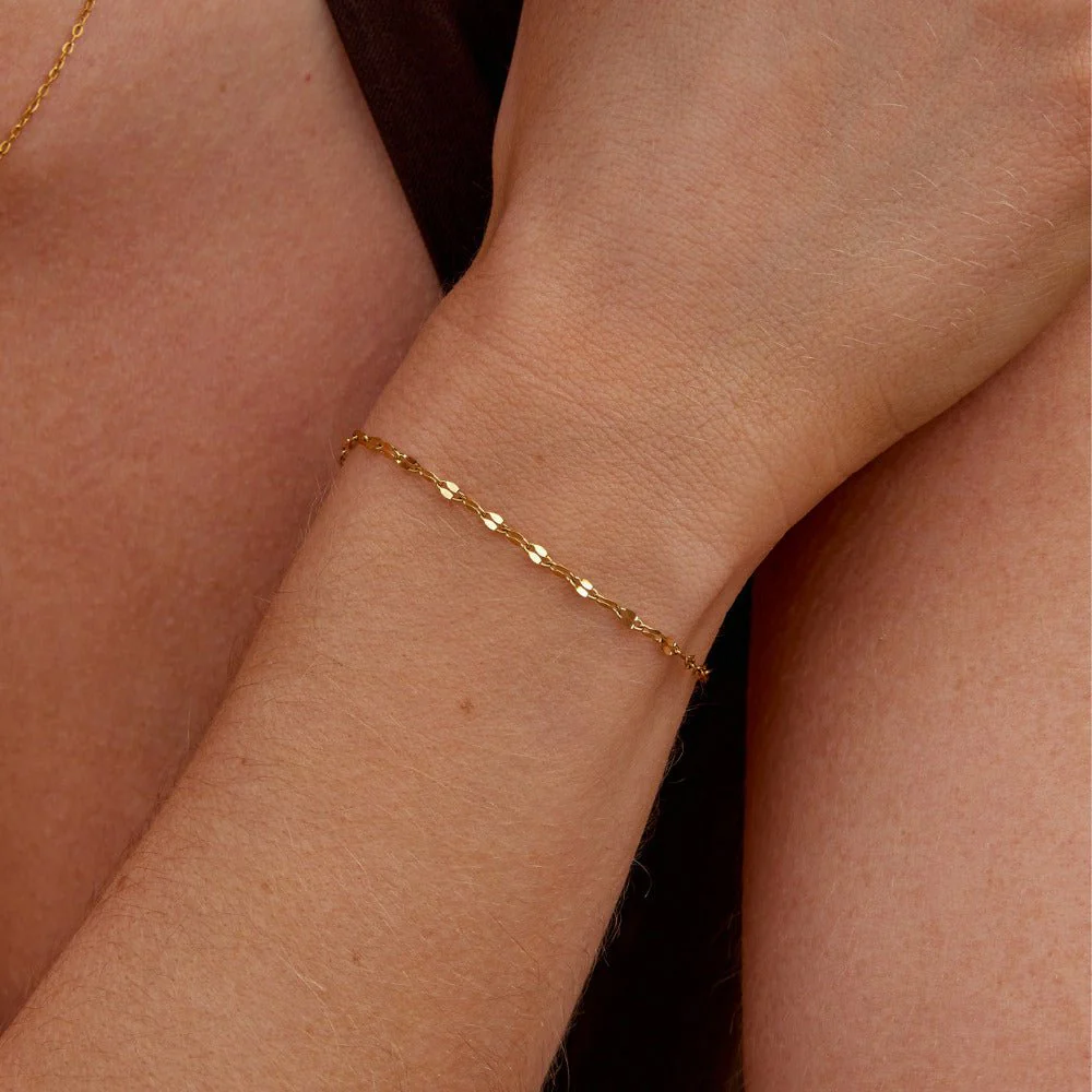 Leila Gold Chain Bracelet - Image 2