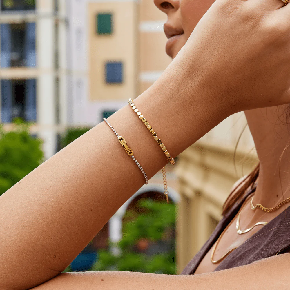 Lexi 18K Gold Cube Bracelet - Image 2