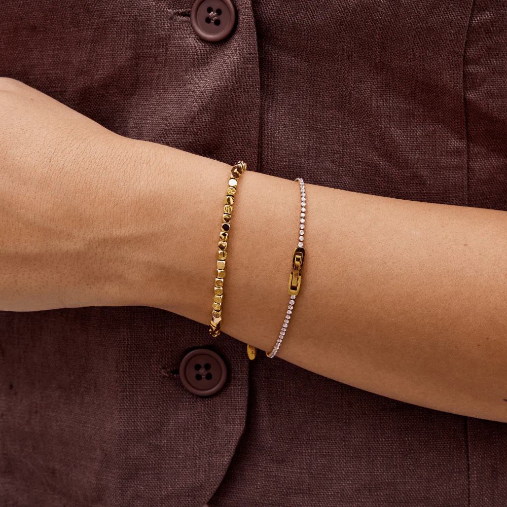 Lexi 18K Gold Cube Bracelet - Image 5