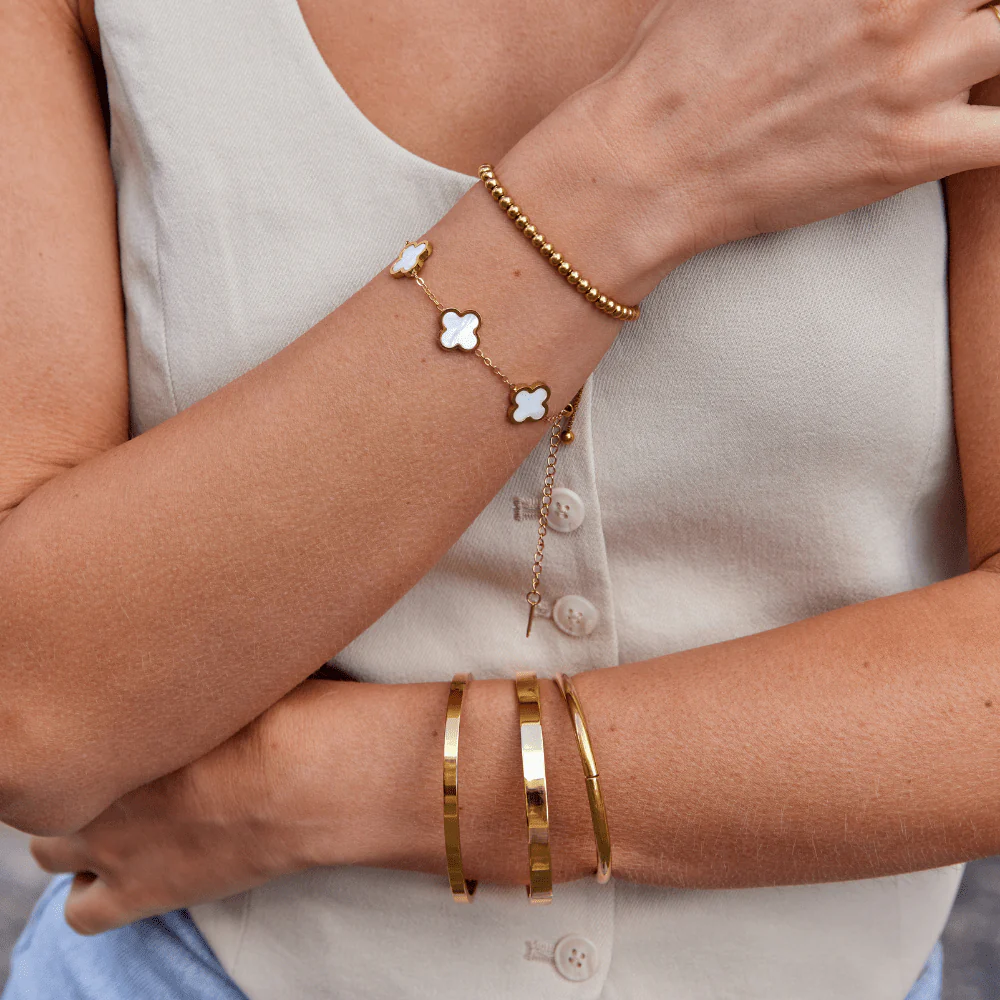 Lilah Gold Bangle - Image 6