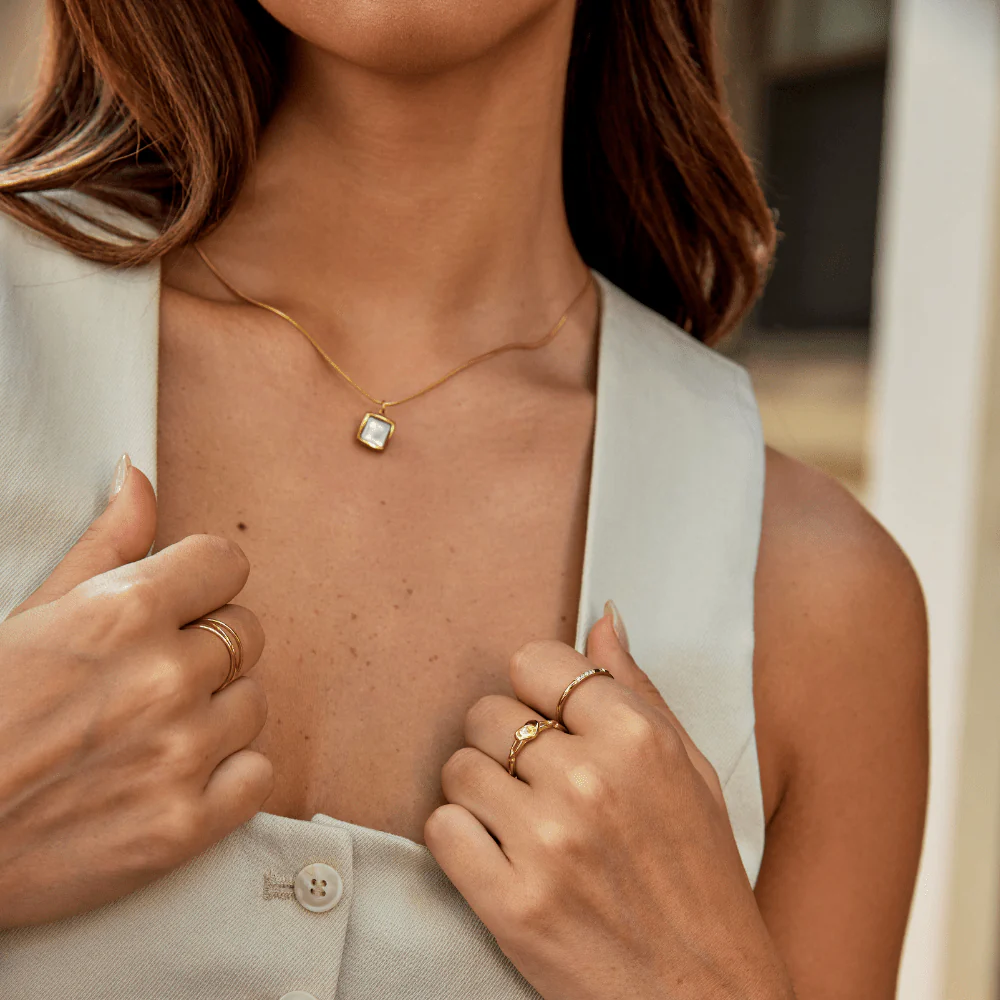Lola Heart Chain Ring - Image 3
