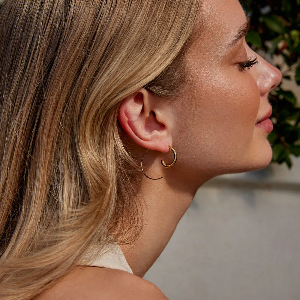 Luca Spiral Hoop Earrings - Image 4