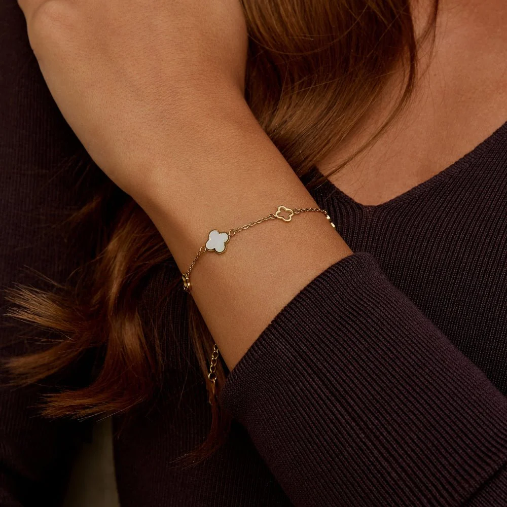 Lucia Clover Bracelet - Image 2
