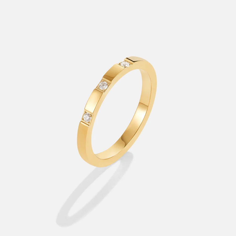 Lucia Crystal Ring - Image 3