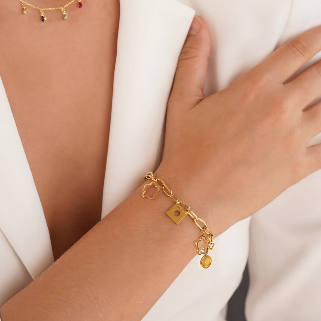 Lucky Daisy Charm Bracelet - Image 2