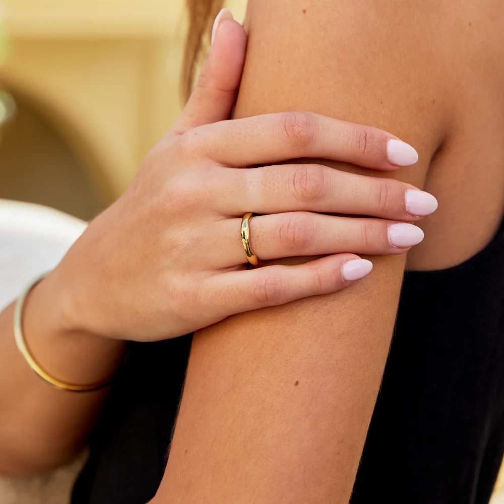 Madison Chunky Wave Ring - Image 4