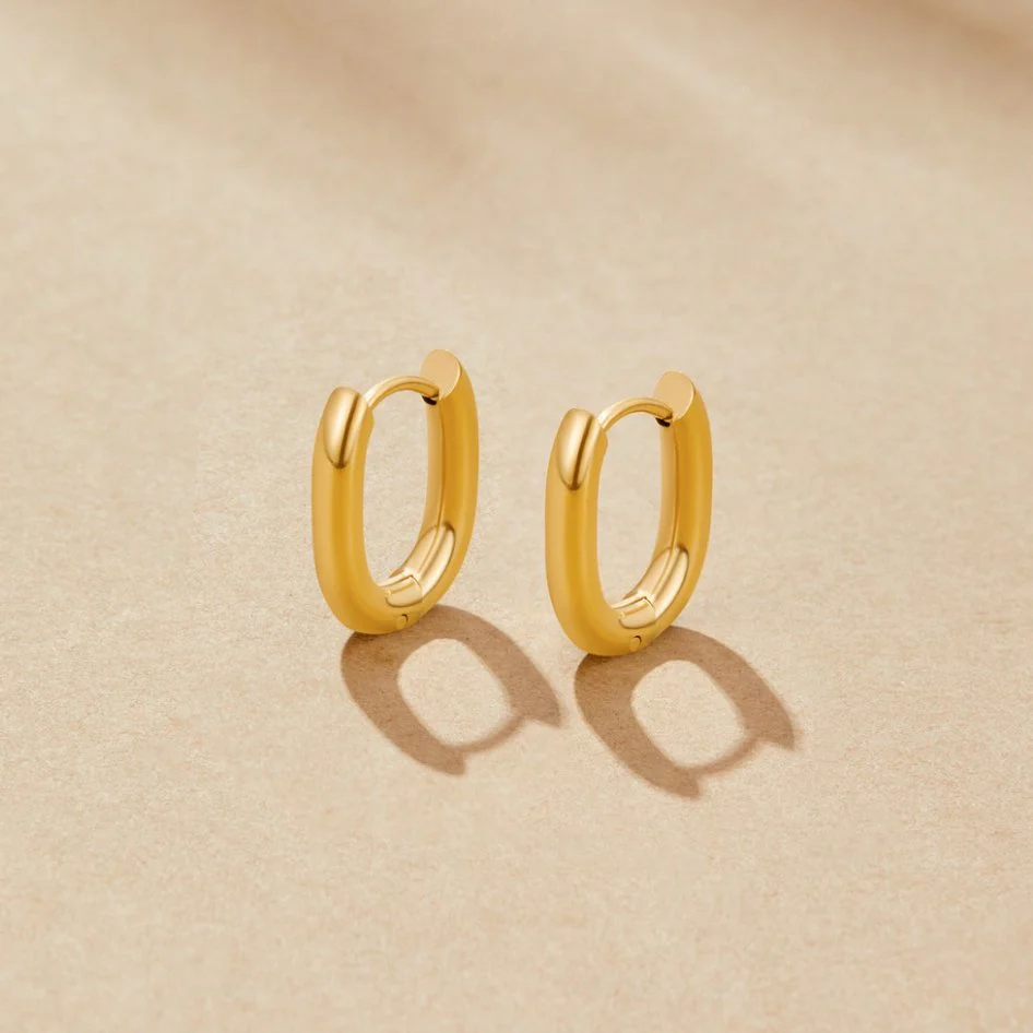 Madison Gold Hoop Earrings - Image 4