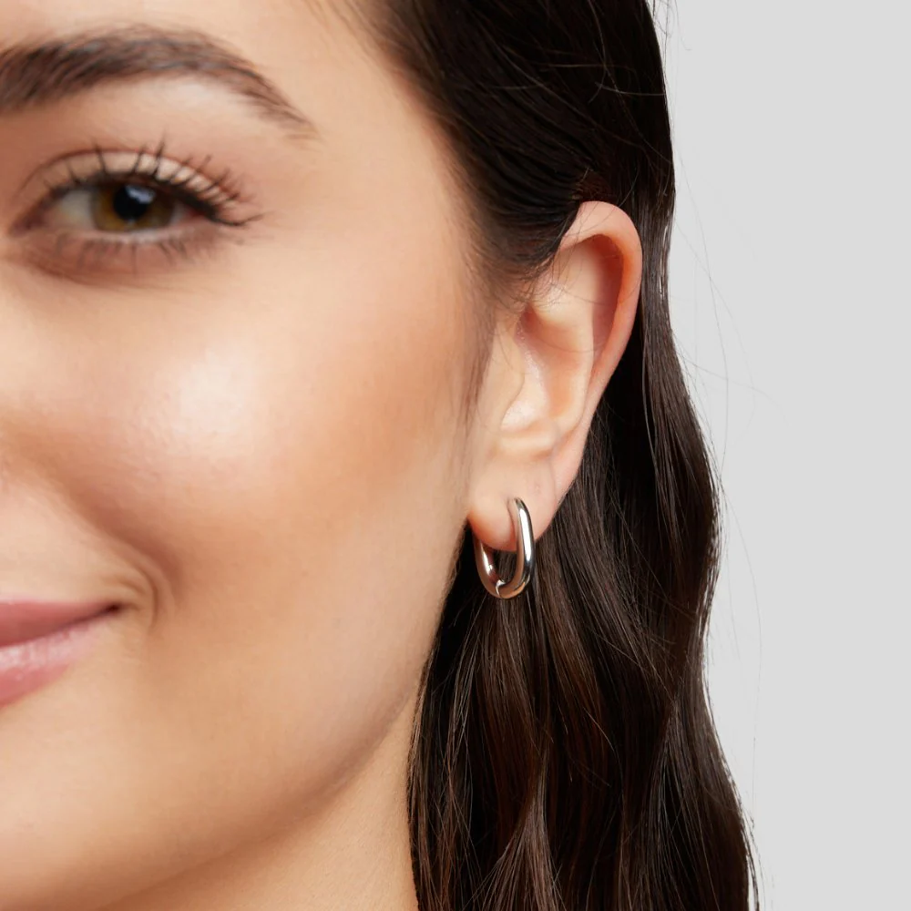 Madison Silver Hoop Earrings - Image 3