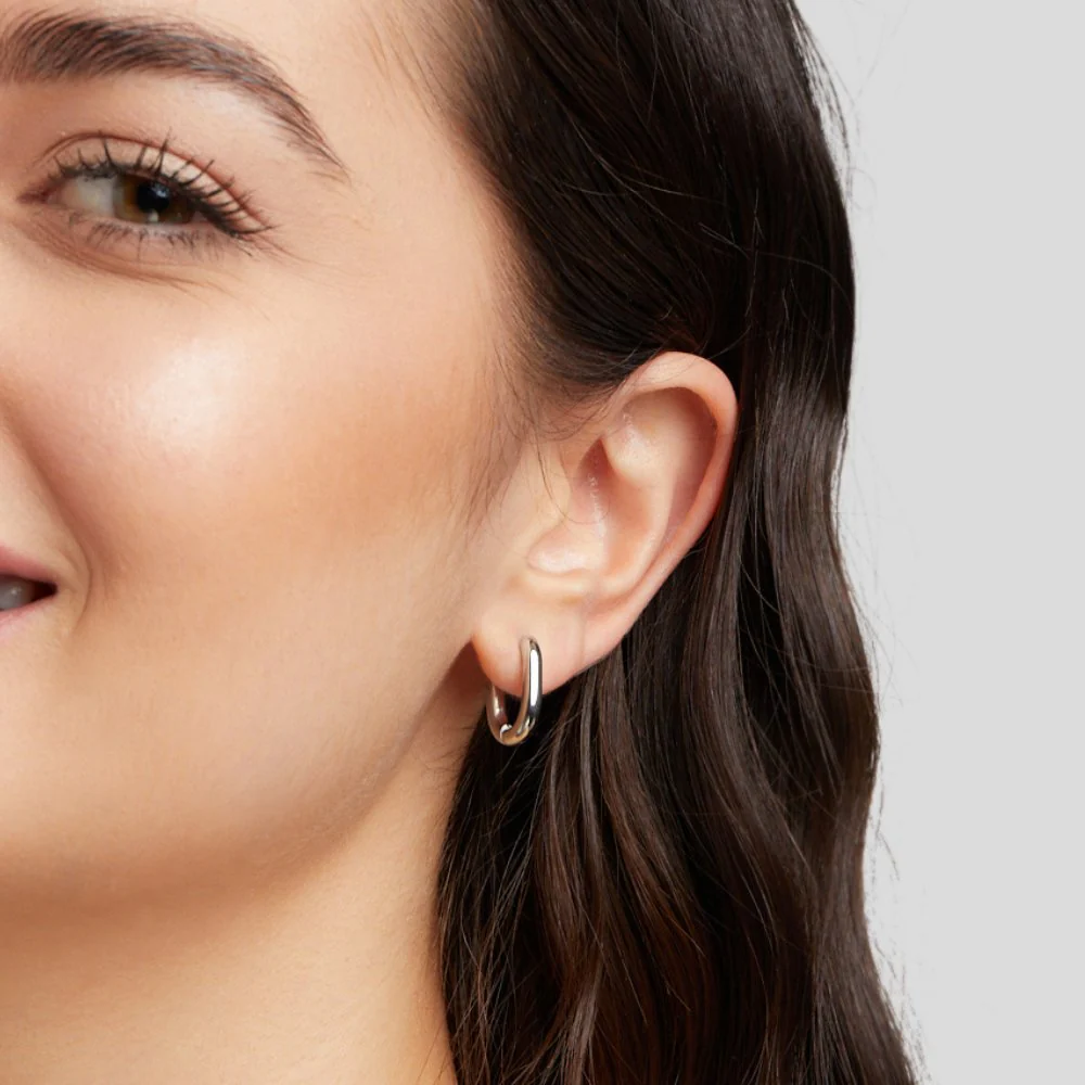 Madison Silver Hoop Earrings - Image 4