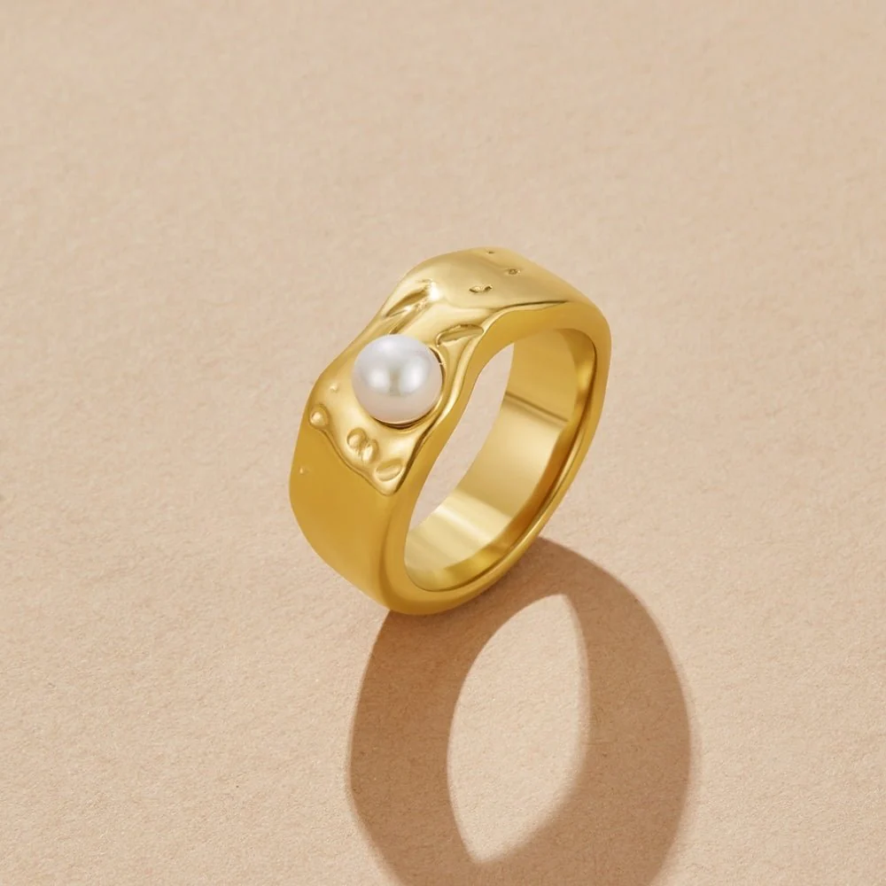 Malia Chunky Gold Pearl Ring - Image 3