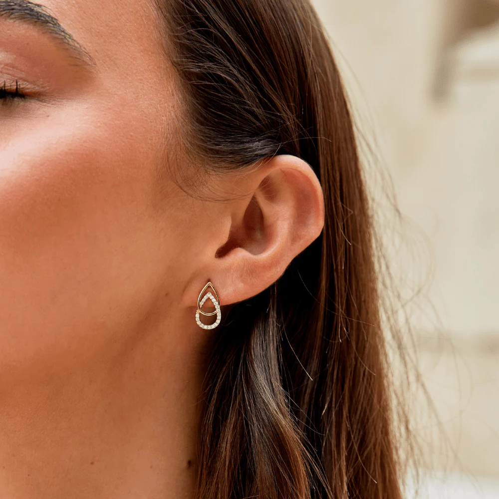 Mara Teardrop Link Earrings - Image 9