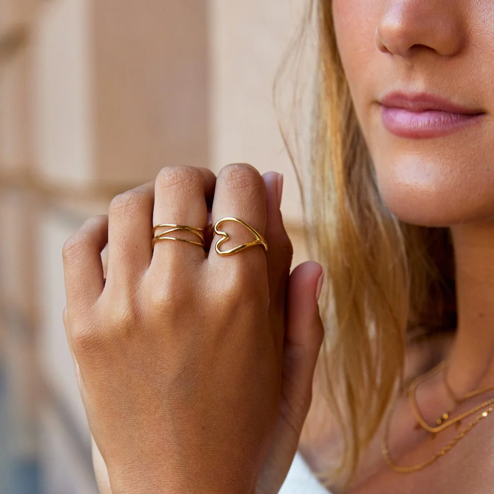 Melted Gold Heart Ring - Image 2