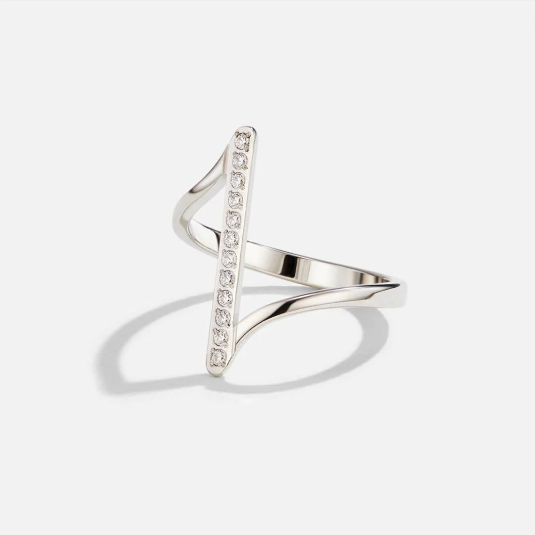 Mila Twisted Silver Ring - Image 3