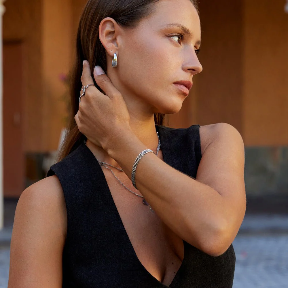 Molly Silver Mesh Chain Bracelet - Image 4