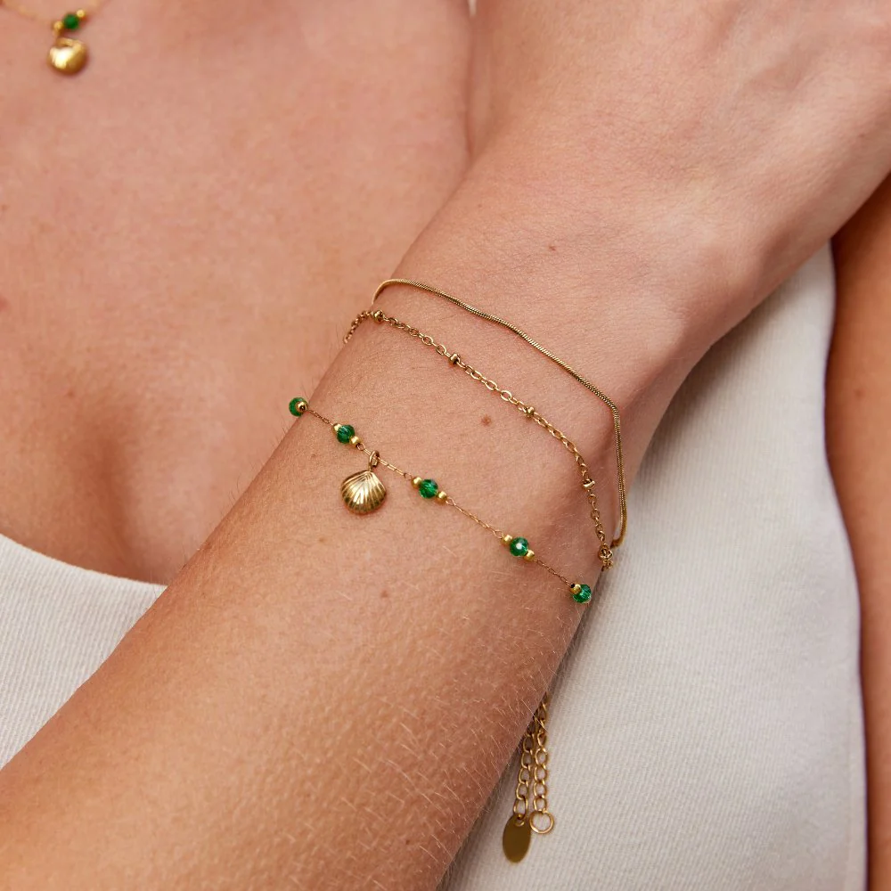 Nerissa Gold Shell & Green Bead Bracelet - Image 3