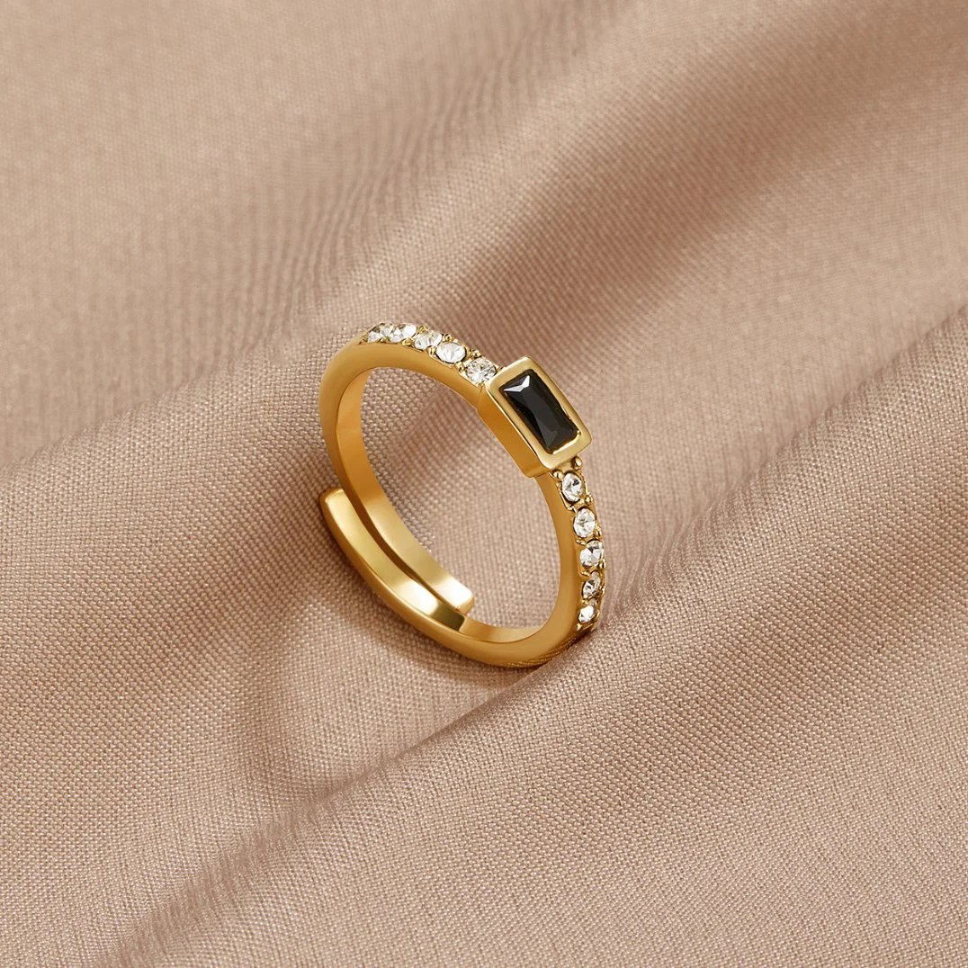 Onyx Black Crystal Ring - Image 3