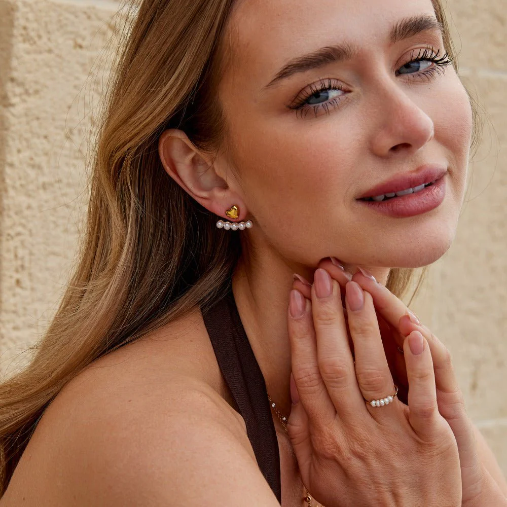 Pearl & Heart Romance Earrings - Image 3