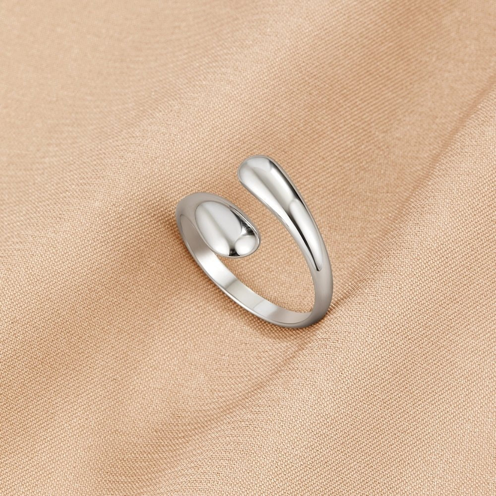 Raven Silver Wrap Ring - Image 4