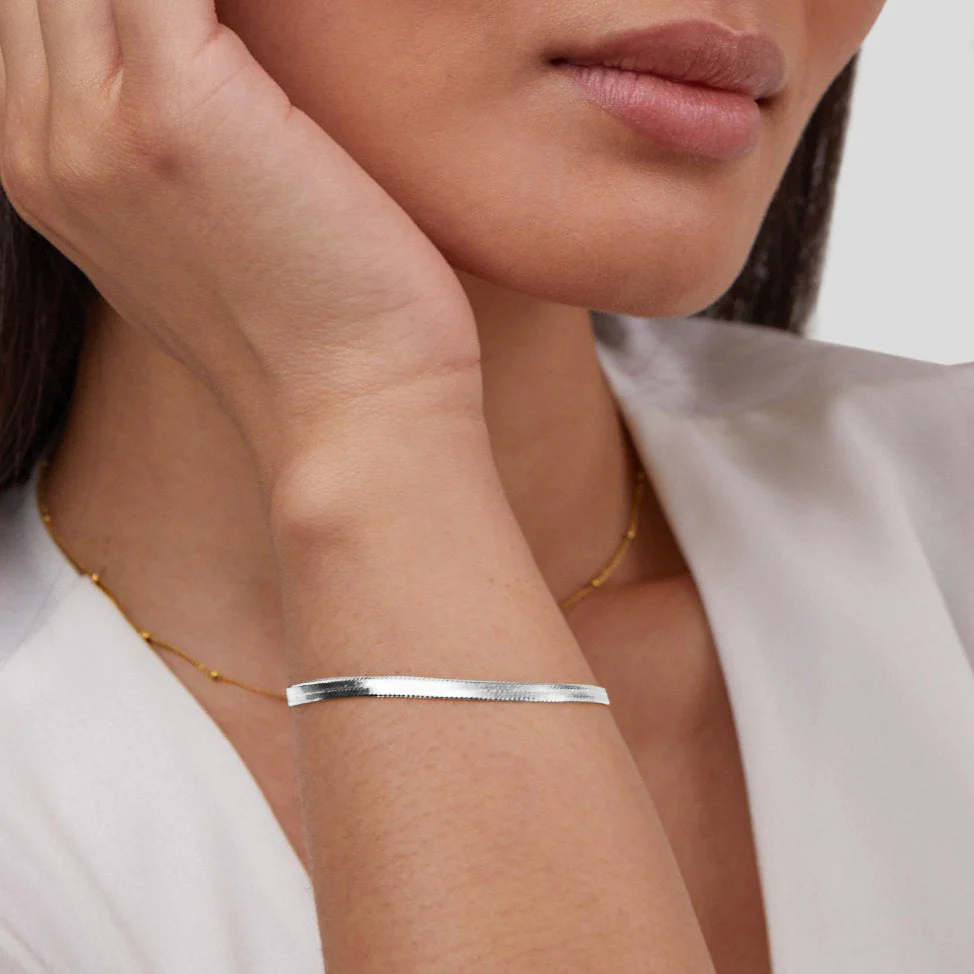 Sarya Snake Chain Silver Bracelet - Image 2