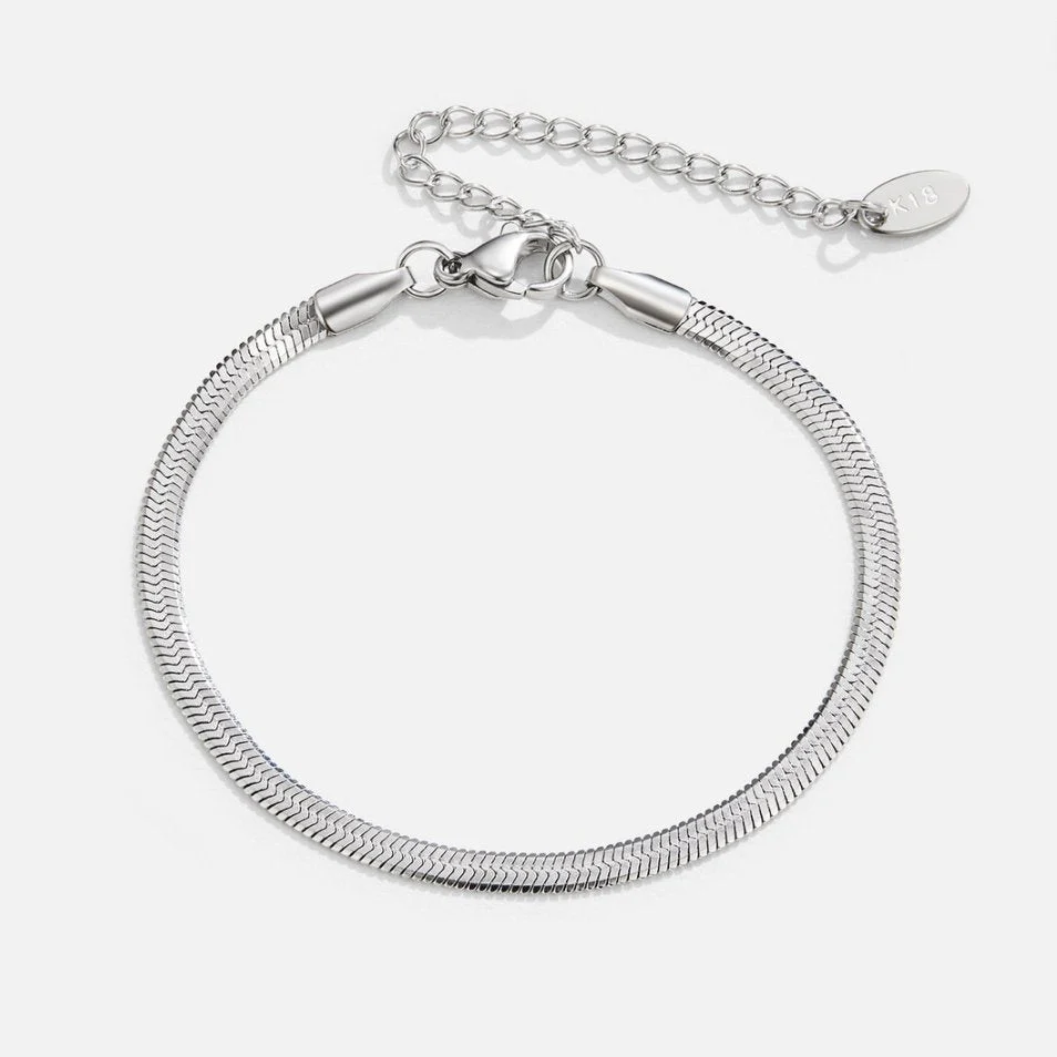 Sarya Snake Chain Silver Bracelet - Image 3