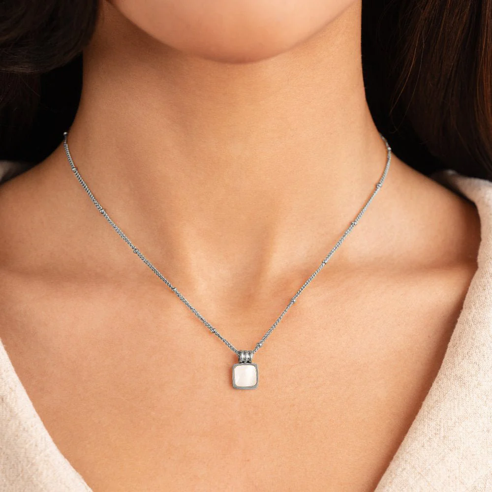 Silver Lucia White Shell Pendant Necklace - Image 2